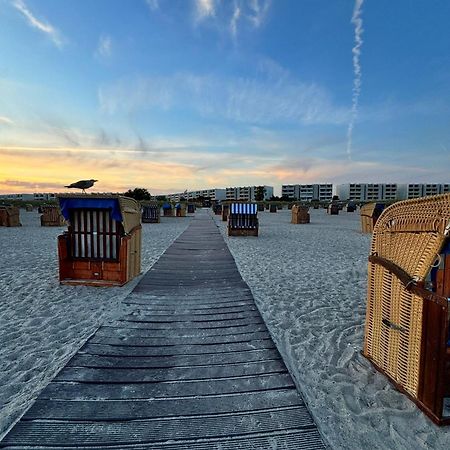 Quartier Suedstrand - Ferienwohnung Mit Meerblick Fehmarn Exteriör bild
