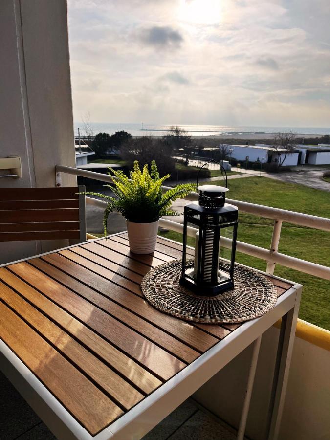 Quartier Suedstrand - Ferienwohnung Mit Meerblick Fehmarn Exteriör bild